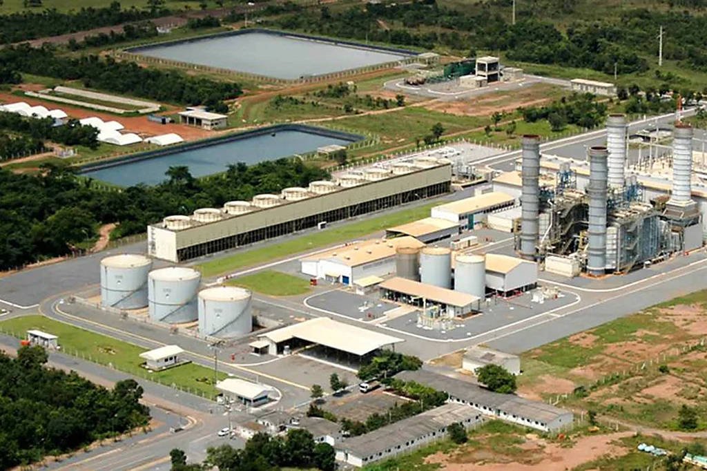 Âmbar Energia investe R$ 59 milhões em usina híbrida no Amazonas com gás e solar