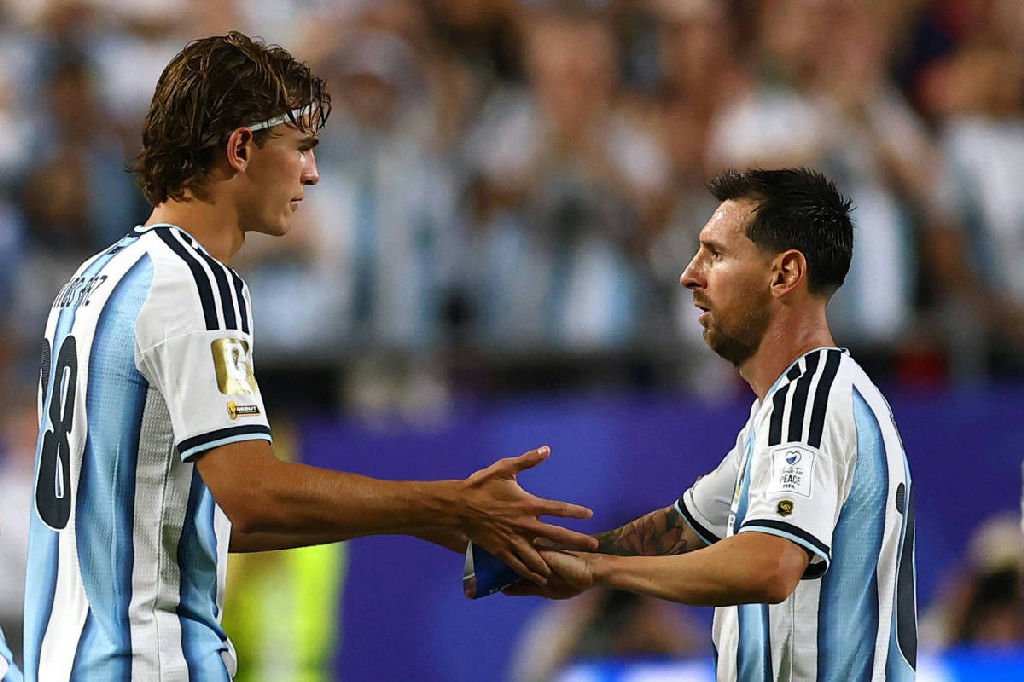 Argentina se despede de Messi com festa grandiosa e busca novo rumo sem o craque