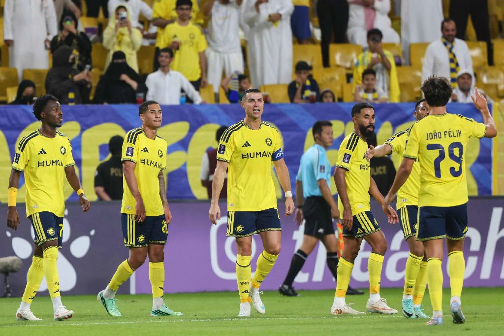 Ataques na Arábia Saudita resultam em adiamentos de eventos esportivos na região