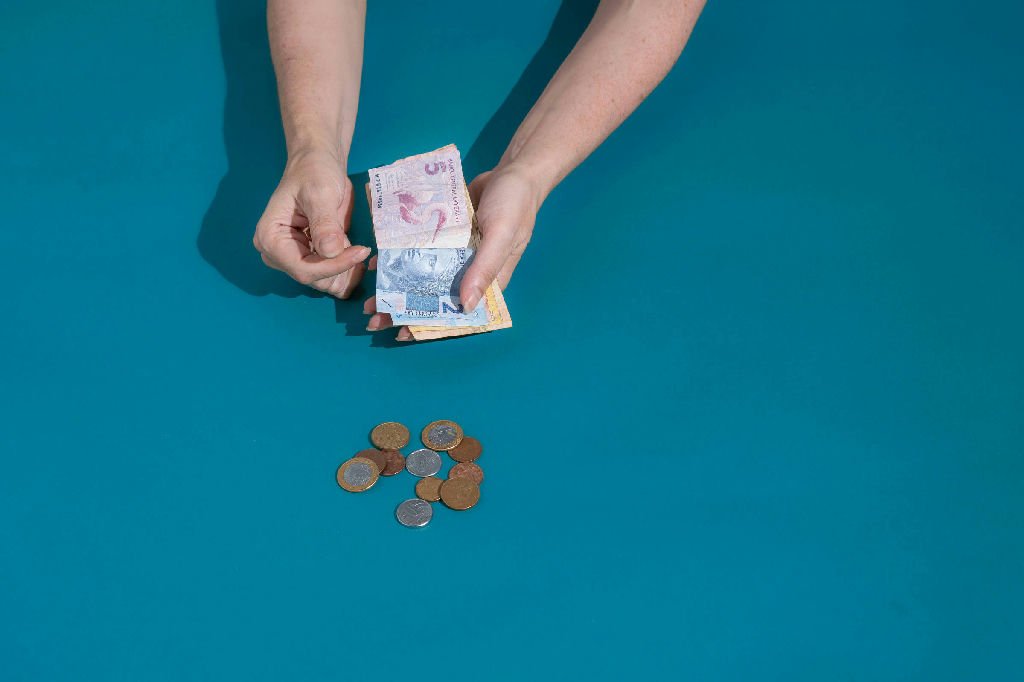 Brasileiros têm R$ 5,8 bilhões a resgatar de instituições financeiras