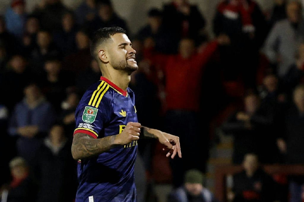 Bruno Guimarães enfrenta novo desafio após erro em pênalti na Copa do Mundo