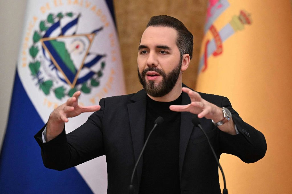 Bukele considera libertação antecipada de presos ligados a gangues em El Salvador