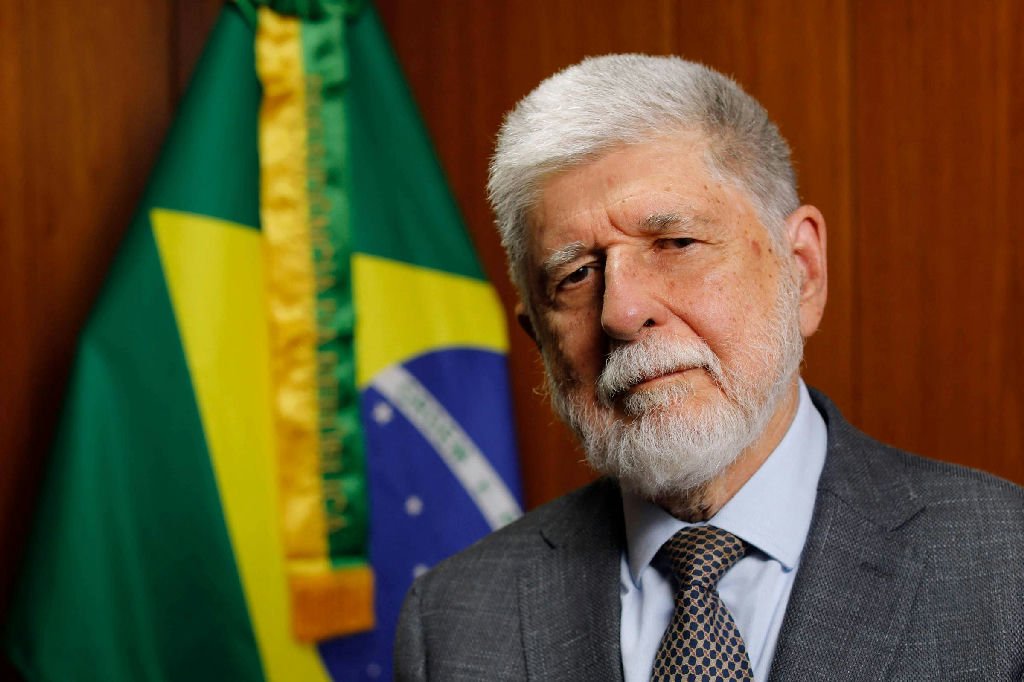 Celso Amorim critica Escudo das Américas como cerco ao Brasil