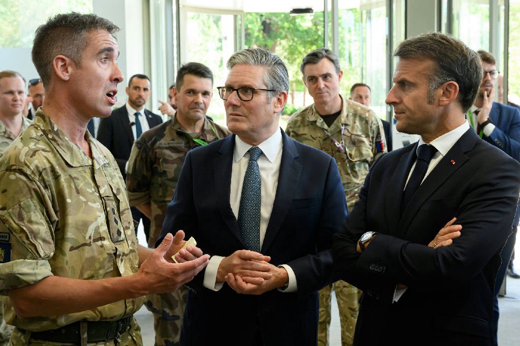 Chefe do Exército britânico alerta população sobre necessidade de se preparar para tempos de guerra