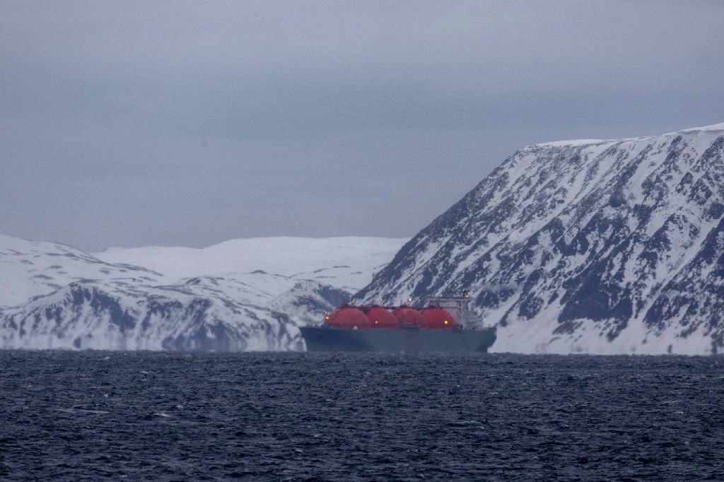 China e Rússia fortalecem laços no Ártico com foco em energia e logística