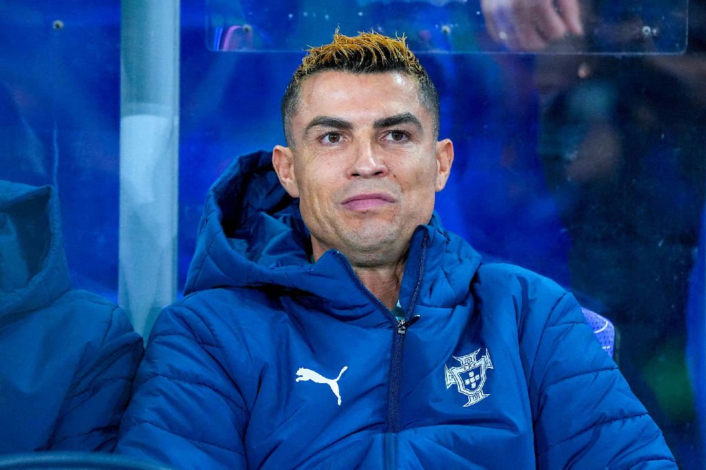Cristiano Ronaldo é suspenso por 30 dias após deixar concentração da seleção portuguesa