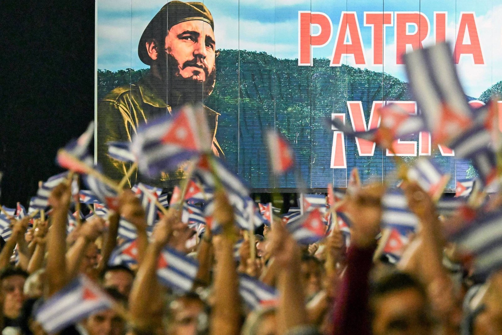Cuba critica EUA por convocação a cubanos para colaborar com a CIA