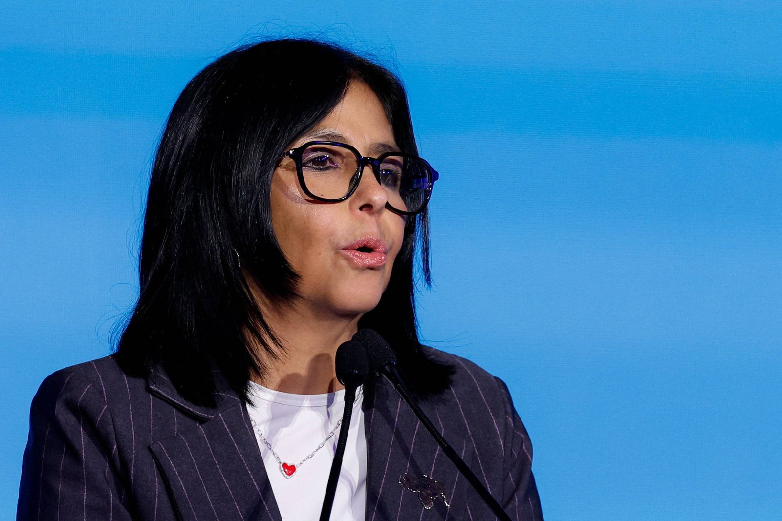 Delcy Rodríguez cobra devolução de ouro da Venezuela ao Banco da Inglaterra