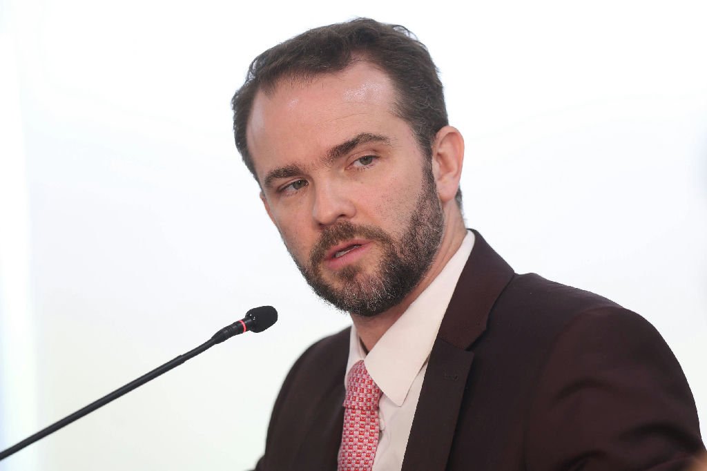 Durigan critica euforia do mercado após primeiro turno das eleições