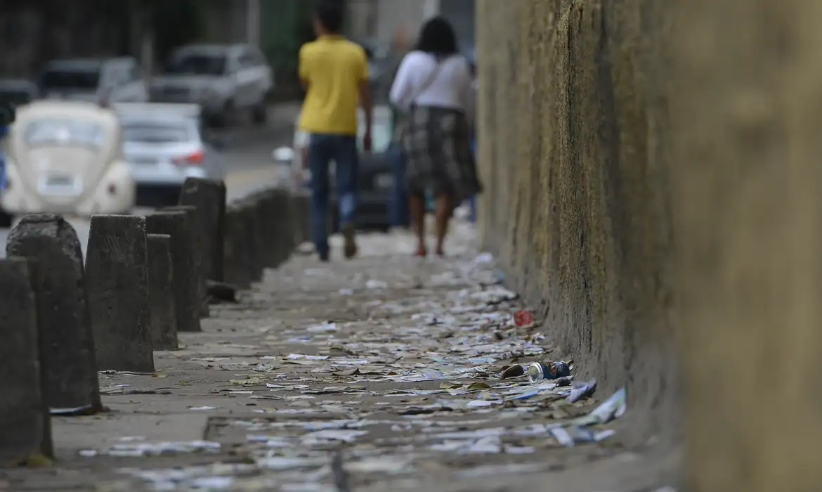Eleições 2026: entenda o que caracteriza o crime de boca de urna
