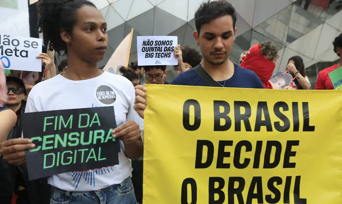 Entidades da sociedade civil alertam TSE sobre riscos de censura nas redes sociais