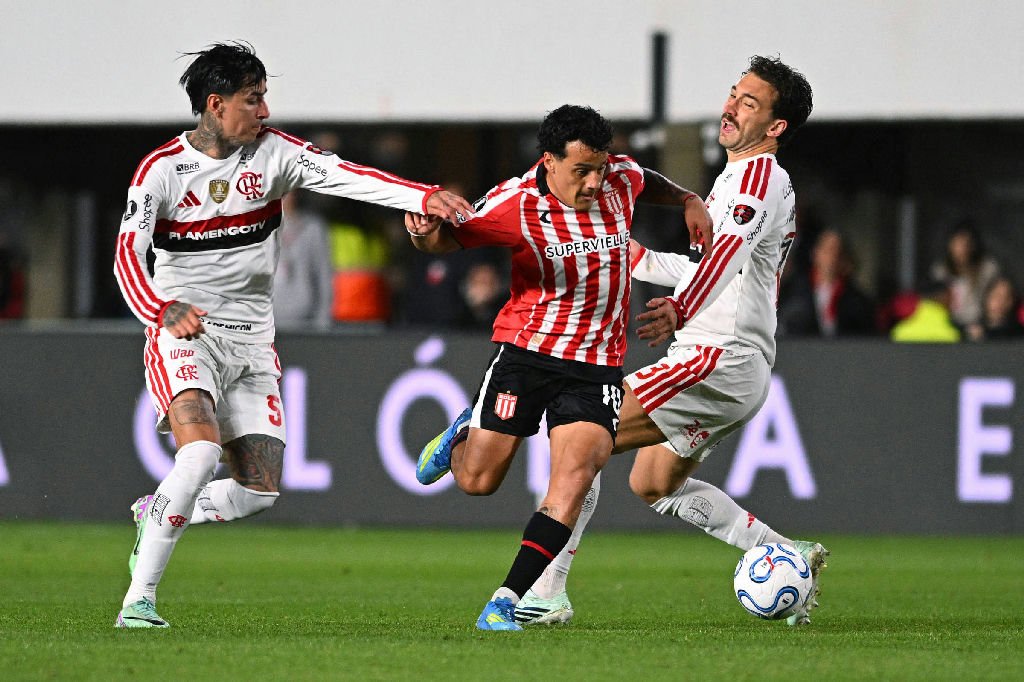 Flamengo empata sem chutar ao gol e decide vaga na final da Libertadores no Maracanã