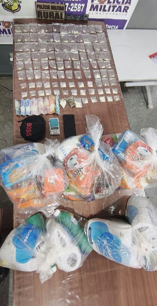 Força Tática captura homem com tornozeleira eletrônica e drogas em Guiratinga