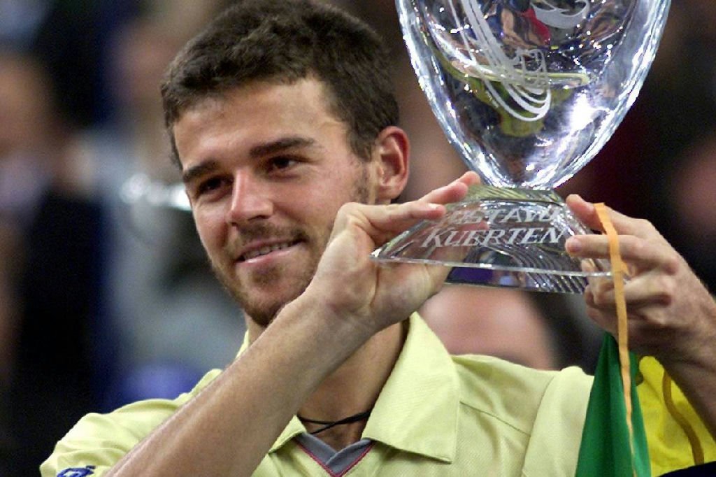 Gustavo Kuerten é o sul-americano que mais tempo foi número um no tênis