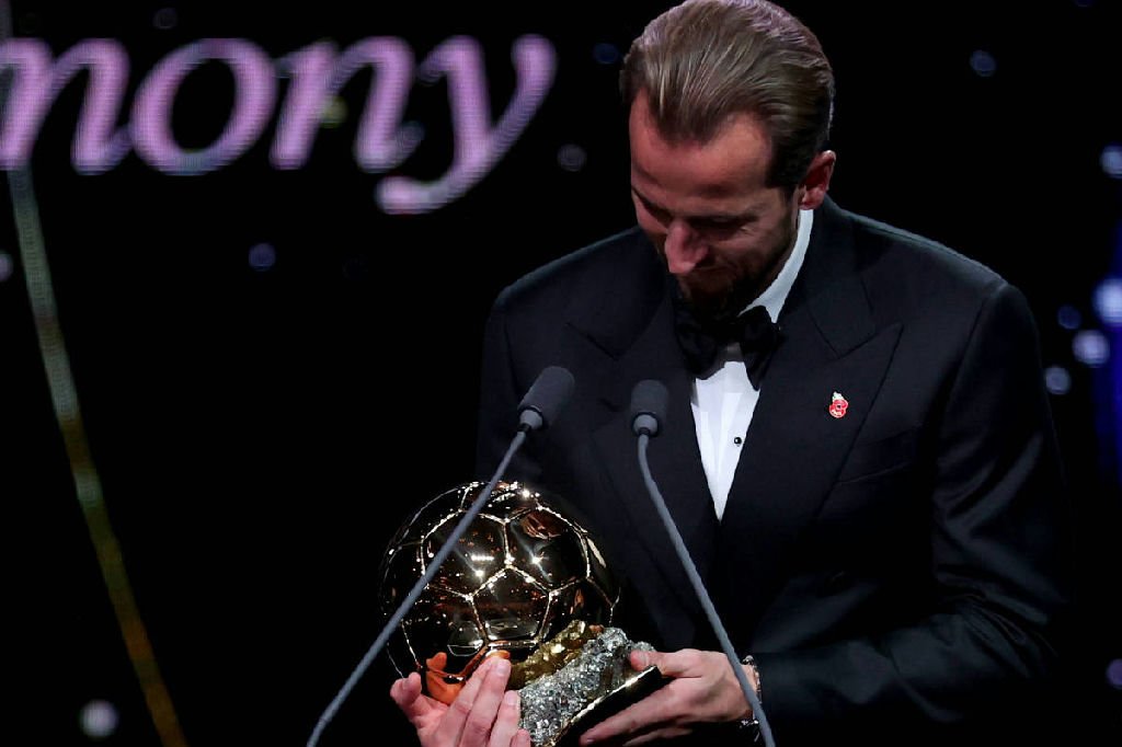 Harry Kane conquista a Bola de Ouro apesar de não vencer títulos principais