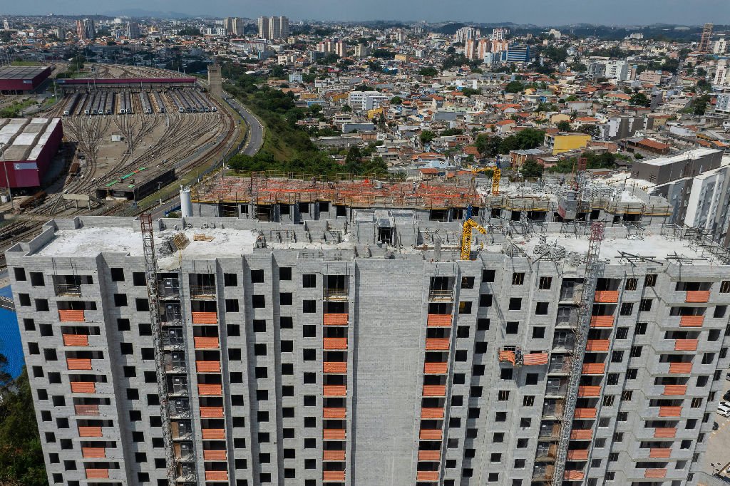 Inadimplência das famílias aumenta risco de calote para incorporadoras do Minha Casa, Minha Vida