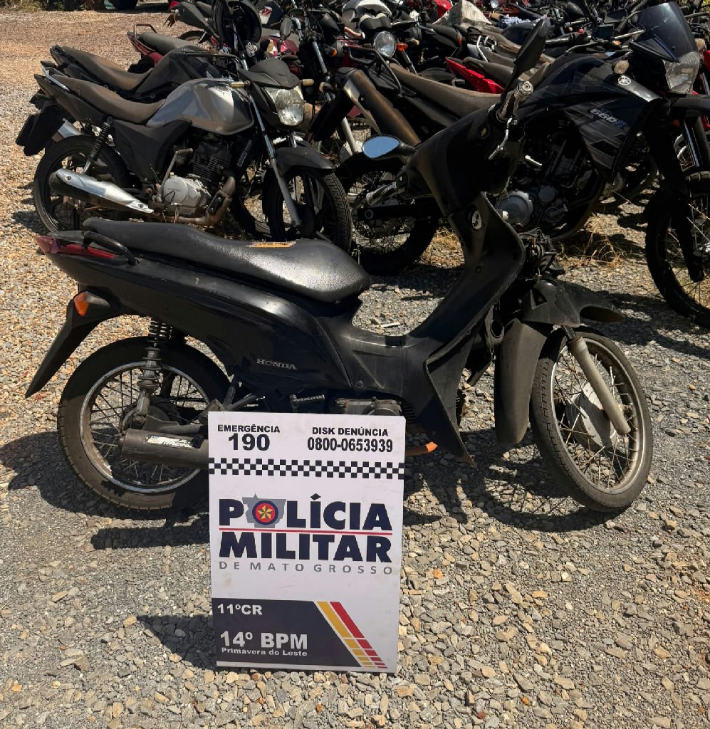 Jovem é detido por embriaguez ao volante com motocicleta irregular em Primavera do Leste