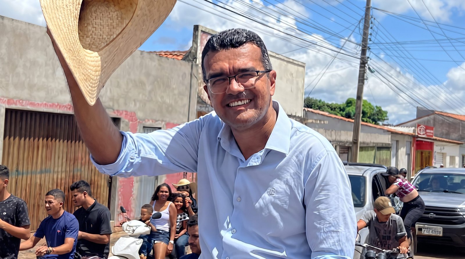 Lahésio Bonfim, o novo senador do Maranhão, promete enfrentar Flávio Dino em Brasília