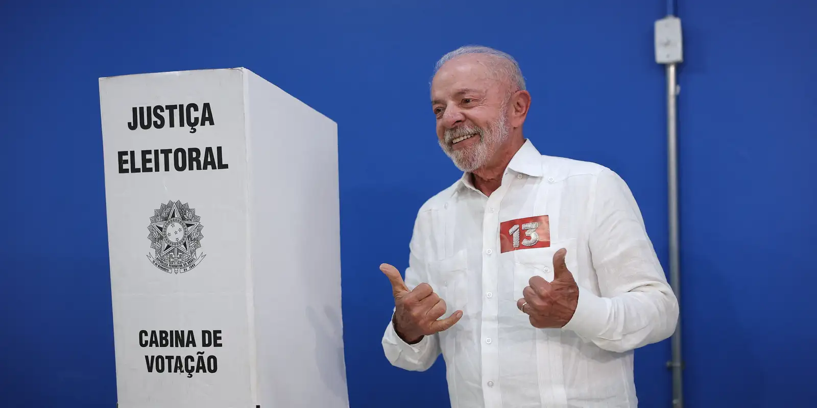 Lula vota em São Bernardo do Campo e destaca mobilização popular: 'Nunca vi nada igual'