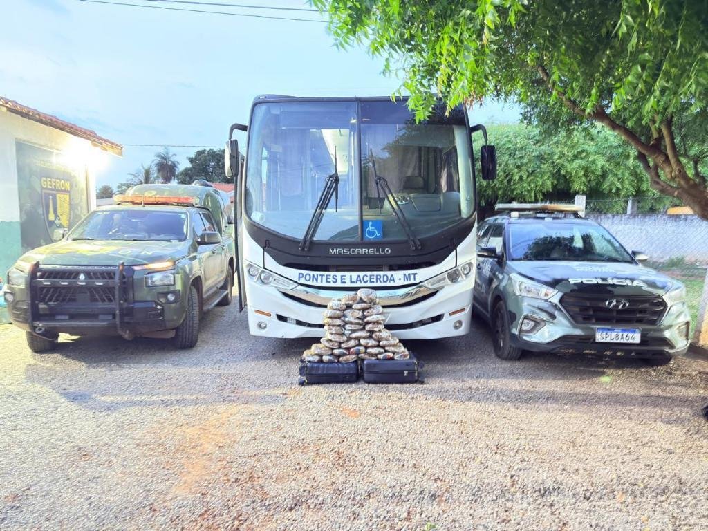 Maconha é encontrada em ônibus da saúde que transportava pacientes para Cuiabá