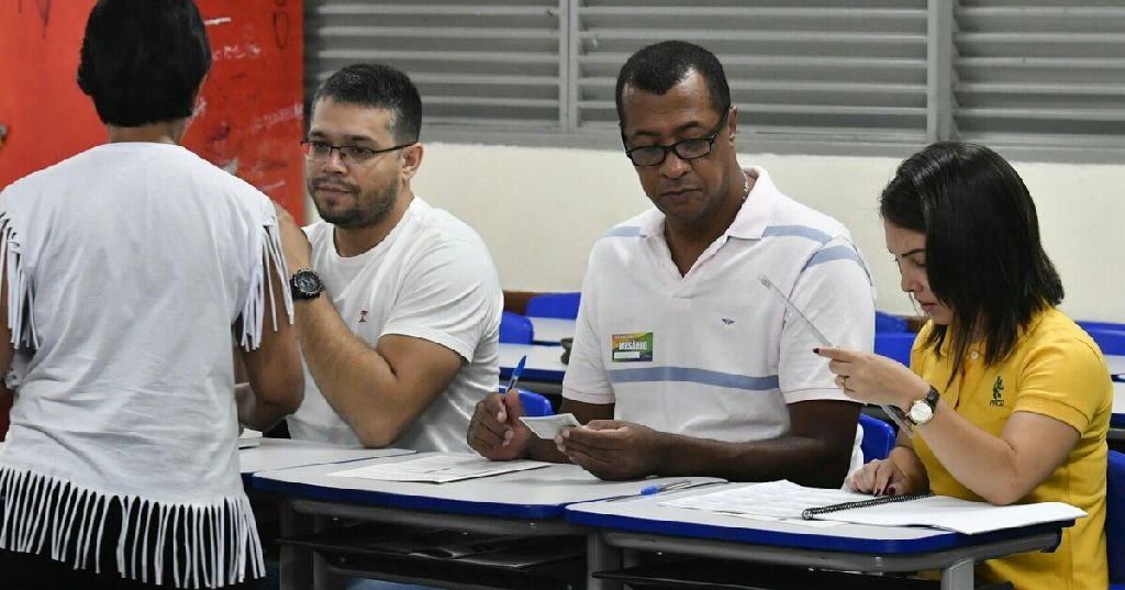 Mesários no segundo turno: regras e folgas para os convocados