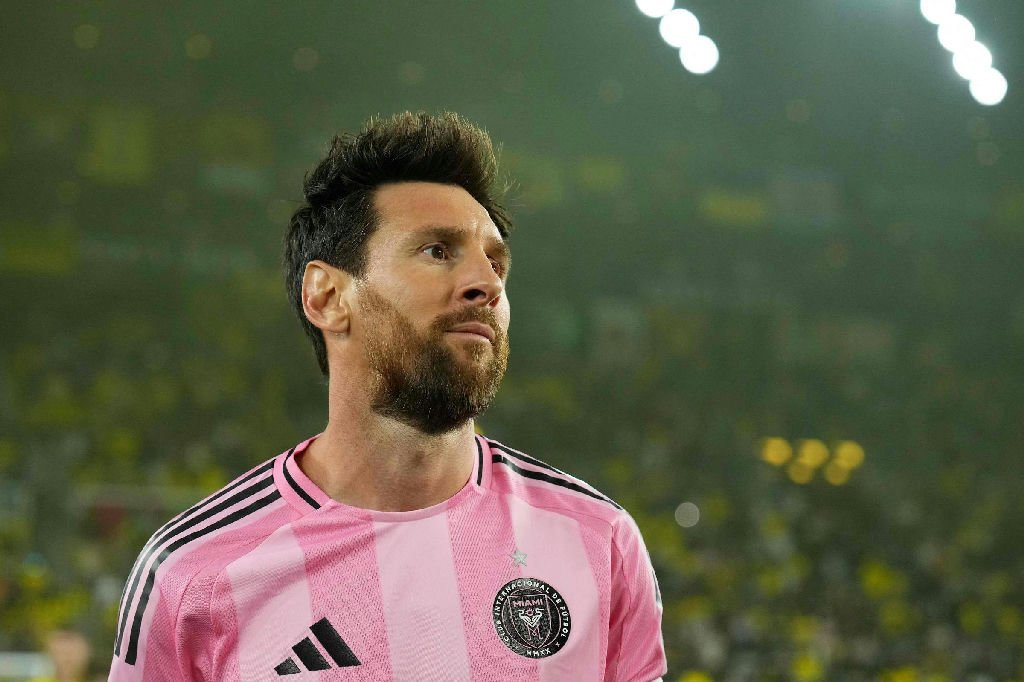 Messi volta a campo com o Inter Miami após despedida da seleção argentina