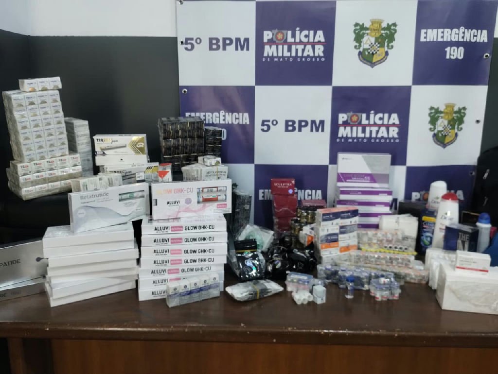 Passageiro é detido com mala repleta de medicamentos e anabolizantes em Rondonópolis