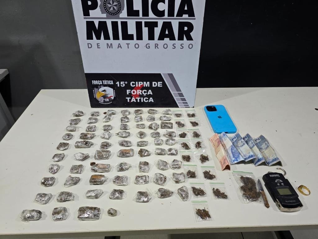 Polícia apreende 83 porções de maconha e detém dois homens em Várzea Grande