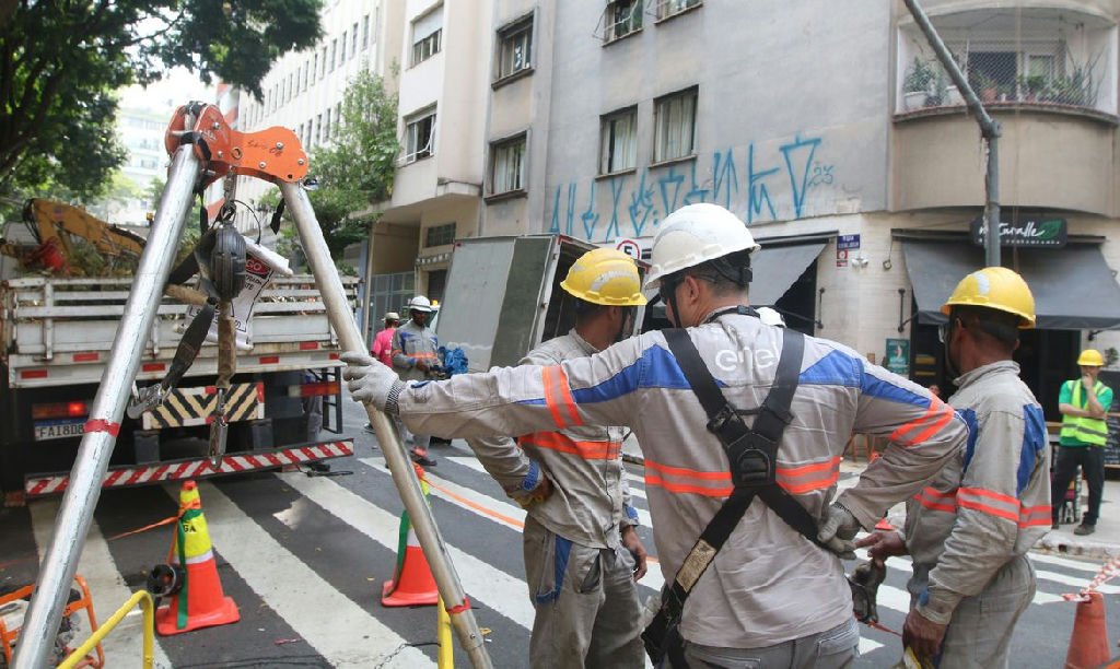 Procon de São Paulo aplica multa de R$ 11,4 milhões à Enel por falhas no fornecimento de energia