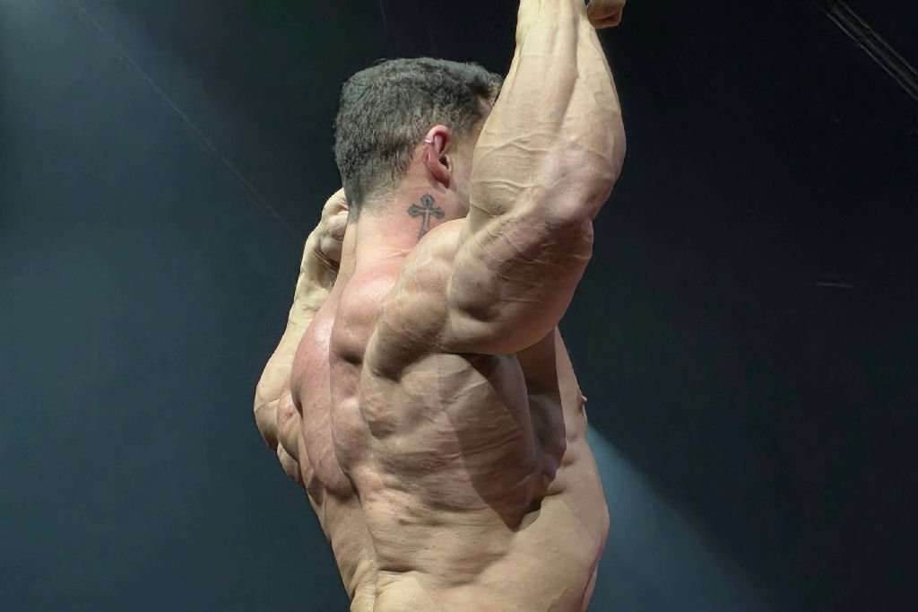 Ramon Dino explica diferenças entre 'guest posing' e competições: 'Você fica mais à vontade'