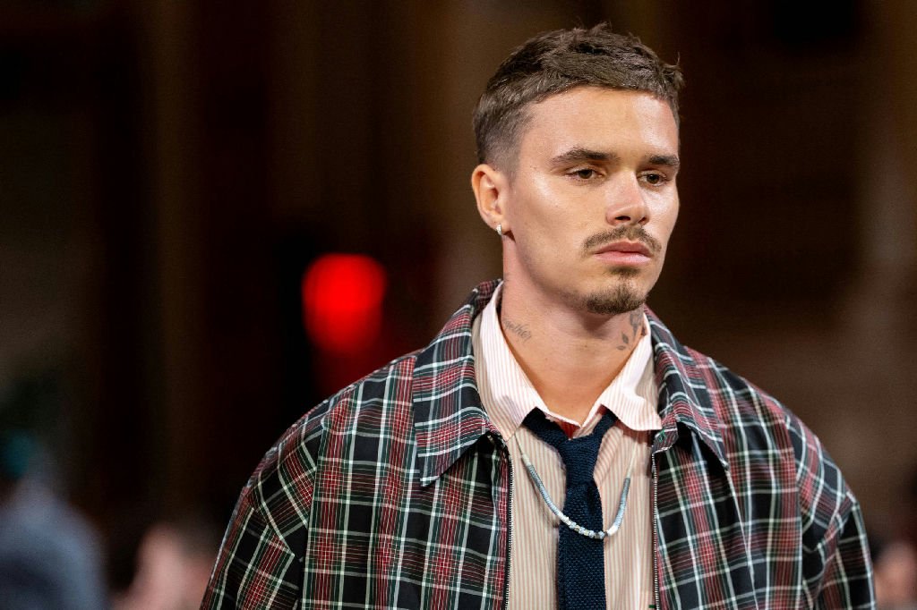 Romeo Beckham faz estreia no cinema em romance queer entre tenistas rivais