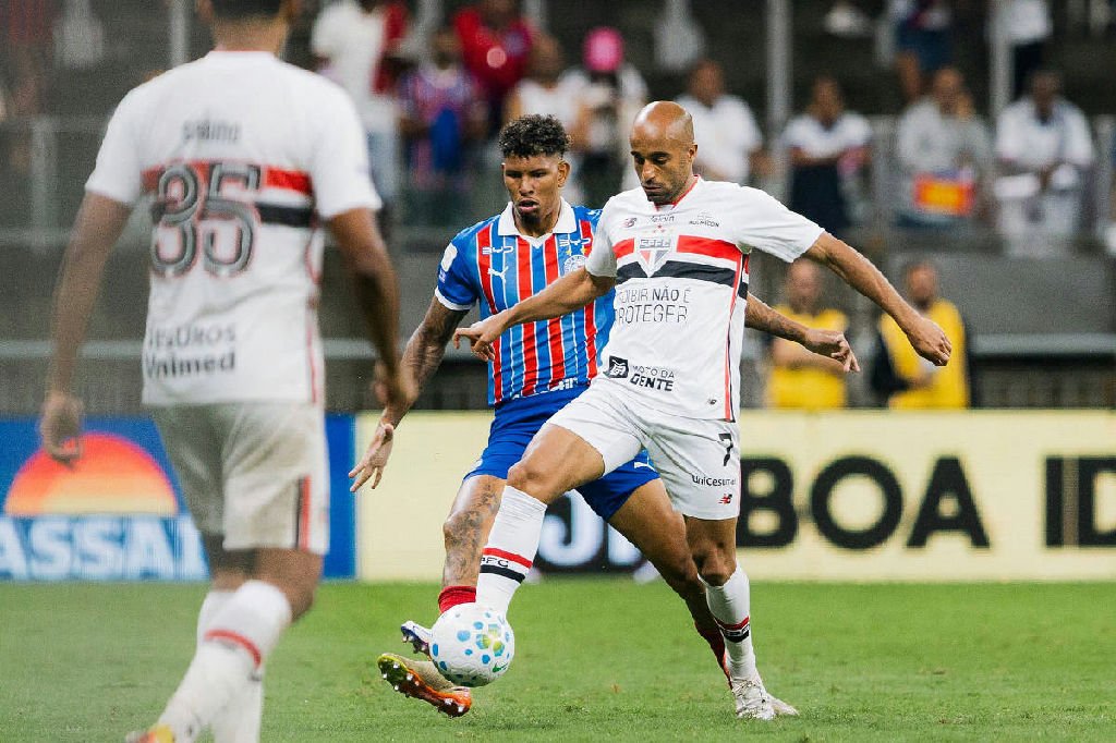 São Paulo é derrotado pelo Bahia e amplia jejum como visitante