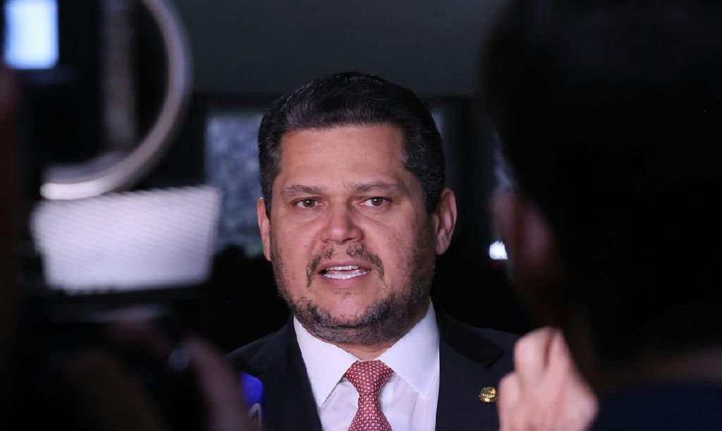 Senado agenda votação da PEC da segurança pública para terça-feira