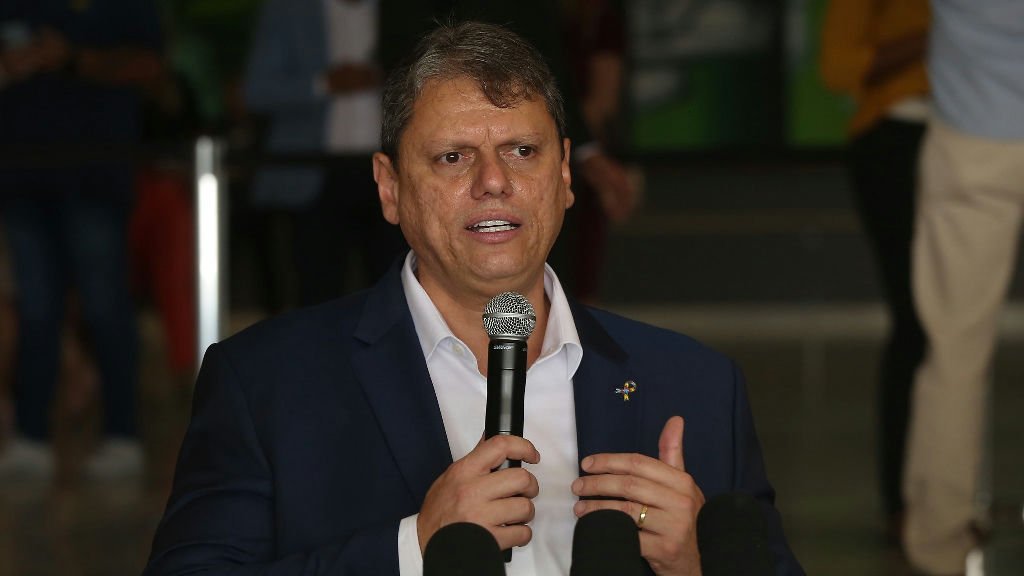 Tarcísio critica decisão de Zanin e acusa PT de tumultuar eleições