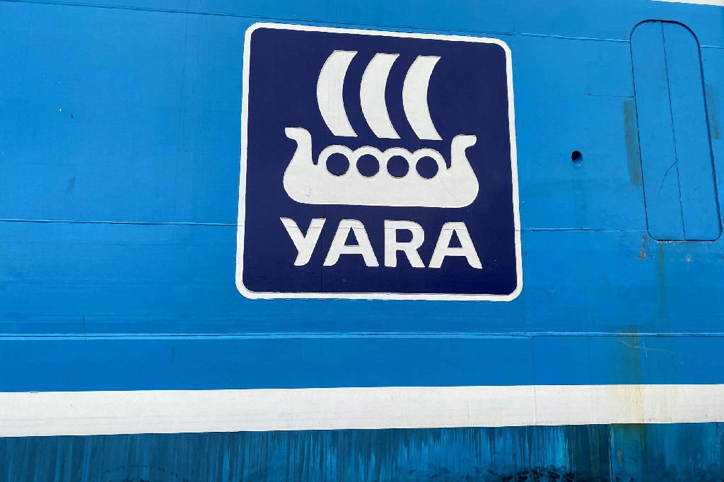 Yara anuncia redução na produção de fertilizantes devido à alta do gás na Europa